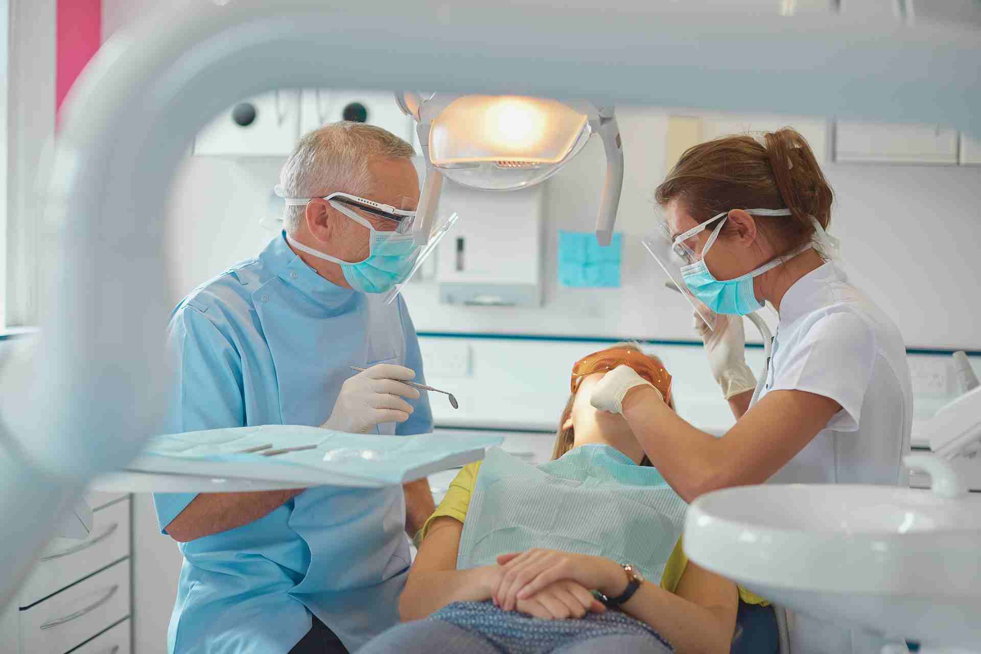 Dentist in Pleasant Shade, TN